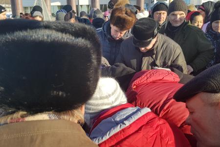 В Южно-Сахалинске требуют оставить в покое Курильские острова и саму Сахалинскую область!