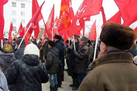 Коммунисты Чувашии провели массовые акции против антинародной политики властей