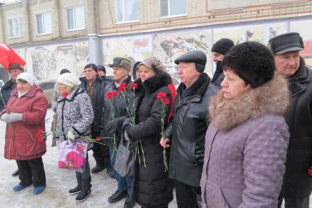 Тамбов. Цветы Великому Сталину