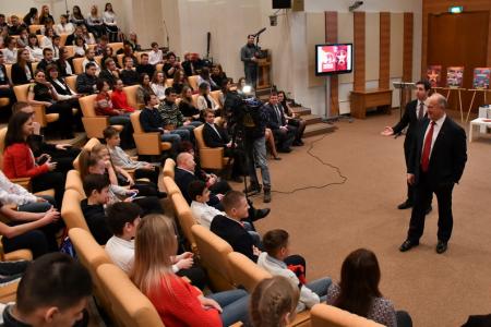 Г.А. Зюганов выступил на итоговом мероприятии федерального проекта «Наследие Победителей»