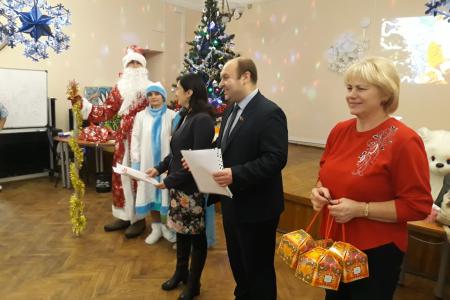 Новогодний праздник для пионеров в Рязани