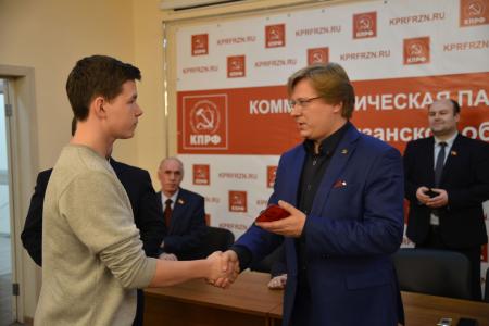 Заведующий Отделом ЦК КПРФ по молодёжной политике Ярослав Листов провёл в Рязани лекцию на тему «Фальсификация истории»