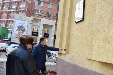 Памятная доска народному губернатору В.А. Стародубцеву открыта в Туле