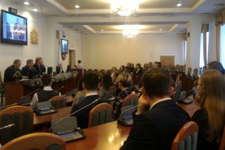 Лидер нижегородских коммунистов Владислав Егоров встретился с учащимися города Дзержинска