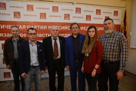 Заведующий Отделом ЦК КПРФ по молодёжной политике Ярослав Листов провёл в Рязани лекцию на тему «Фальсификация истории»
