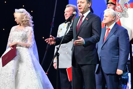 От имени КПРФ участников Международного Кремлевского кадетского бала приветствовал Д.Г. Новиков