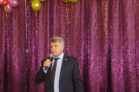 Воронежская область. Депутат Госдумы Сергей Гаврилов поздравил с днем села каменноверховцев