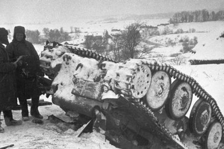 5 декабря 1941 года началось контрнаступление советских войск под Москвой