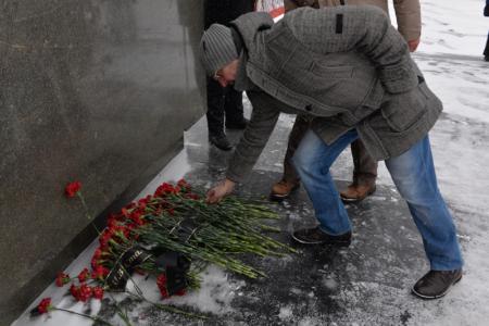 Новосибирские коммунисты почтили память Иосифа Сталина