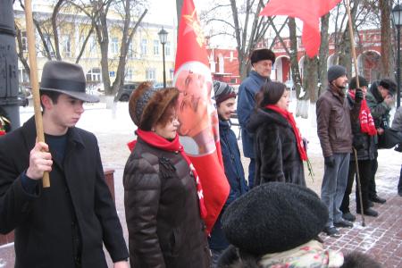 В Калуге прошел митинг в день Сталинской конституции 