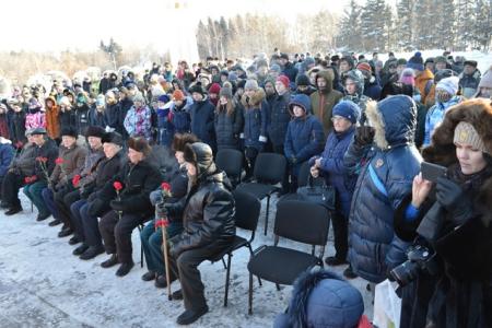 Хабаровский край. В Комсомольске-на-Амуре открыли аллею полководцев Великой Победы