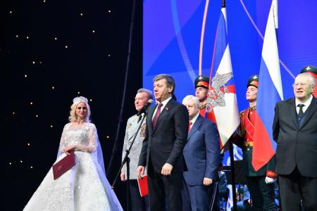 От имени КПРФ участников Международного Кремлевского кадетского бала приветствовал Д.Г. Новиков