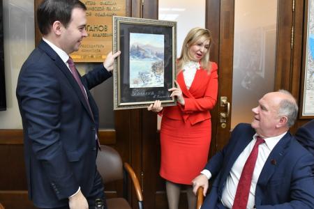 Г.А. Зюганов в канун Нового года поздравил аппараты ЦК КПРФ и фракции КПРФ в Госдуме