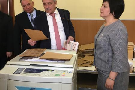 Краснодарский край. Коммунист-депутат Госдумы Н.И. Осадчий побывал в Красноармейском районе