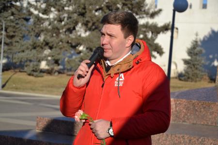 «Из сердца его не убрать!» В День памяти В.И. Ленина астраханские коммунисты провели митинг