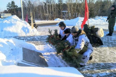 Курганские коммунисты и патриотические организации почтили память защитников города-героя Ленинграда
