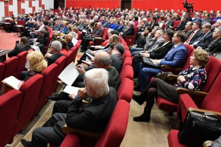 25 января в Подмосковье открылся семинар-совещание первых секретарей региональных отделений КПРФ