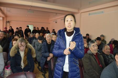 Первый секретарь Калмыцкого республиканского отделения КПРФ Николай Нуров принял участие в сходе граждан против «мусорной реформы»