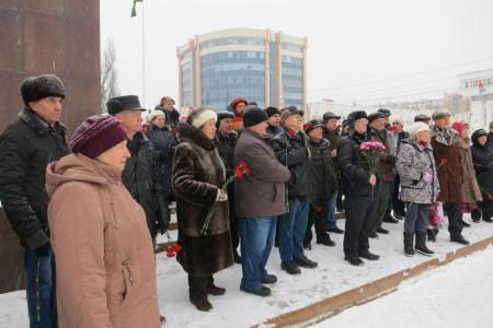 Коммунисты Тамбова почтили память вождя мирового пролетариата