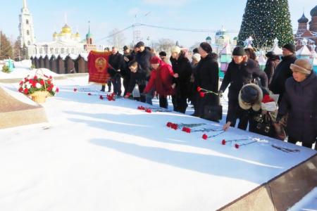 Тульские коммунисты почтили память В.И. Ленина