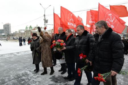 «Будущее — на ленинской стороне»: новосибирские коммунисты почтили память В.И. Ленина