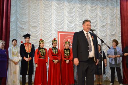 В Сарпинском районе Калмыкии прошло торжественное собрание, посвященное 100-летию ВЛКСМ