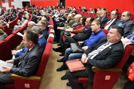 25 января в Подмосковье открылся семинар-совещание первых секретарей региональных отделений КПРФ