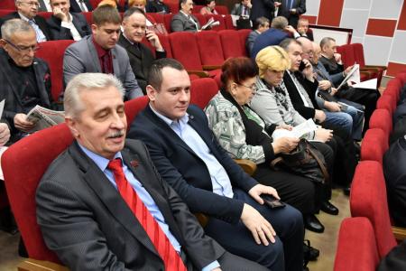 25 января в Подмосковье открылся семинар-совещание первых секретарей региональных отделений КПРФ