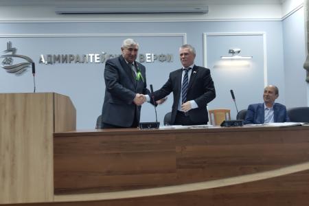 Депутат Сергей Пантелеев встретился с представителями трудового коллектива АО "Адмиралтейские верфи"