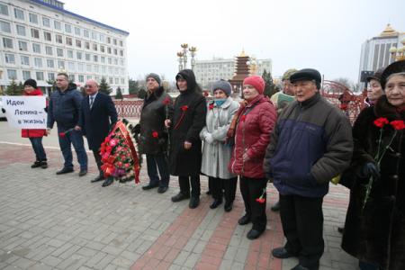 День памяти Ленина в Калмыкии