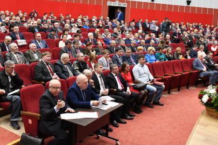 25 января в Подмосковье открылся семинар-совещание первых секретарей региональных отделений КПРФ