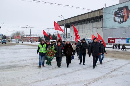 «Созидатель, гуманист и патриот»: Коммунисты Томской области почтили память В.И. Ленина