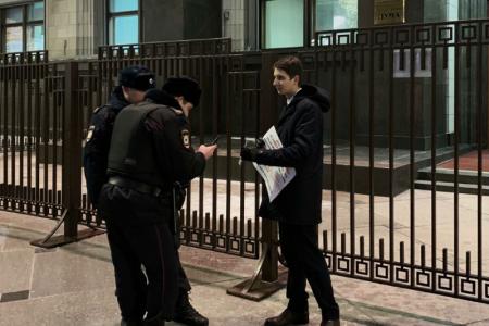 Комсомольцы Москвы выступили против новой инициативы власти по усилению контроля за интернет-пространством