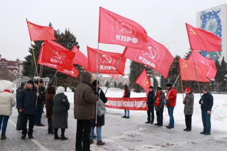 Саратовские коммунисты почтили память В.И. Ленина