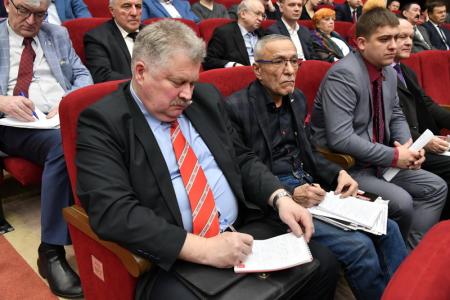 25 января в Подмосковье открылся семинар-совещание первых секретарей региональных отделений КПРФ