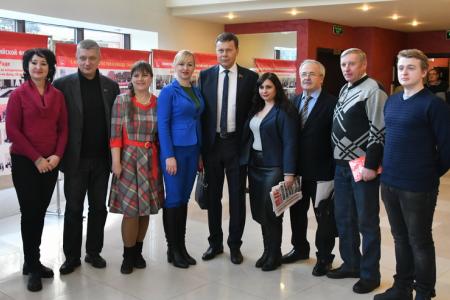 25 января в Подмосковье открылся семинар-совещание первых секретарей региональных отделений КПРФ