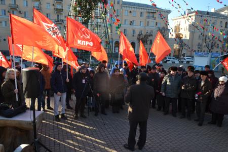 «Из сердца его не убрать!» В День памяти В.И. Ленина астраханские коммунисты провели митинг