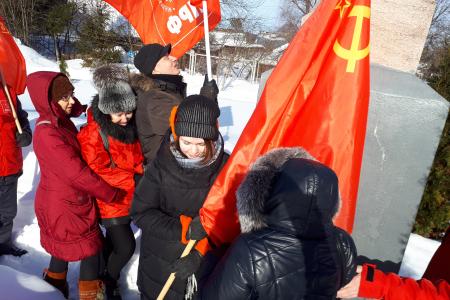 В Ярославской области прошел автопробег в честь 101-й годовщины Красной Армии и Военно-Морского Флота