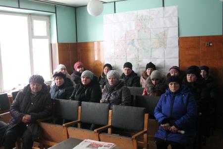 Лидер псковских коммунистов П.В. Алексеенко встретился с трудовым коллективом колхоза "Заря"