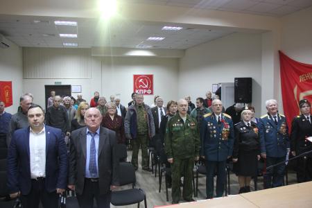 В Симферополе состоялся митинг, посвященный 101-й годовщине создания Красной Армии и Военно-Морского Флота