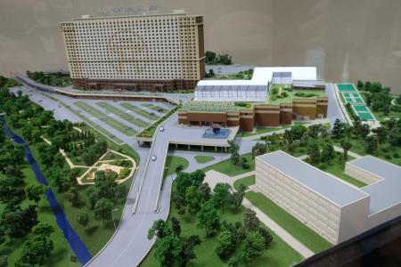 Депутаты КПРФ посетили многофункциональный центр "Ханой - Москва"