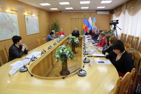 Н.М. Харитонов осуществил  рабочие поездки  в  города  Армавир и Новокубанск, а также посетил школу Гулькевичского района Краснодарского края