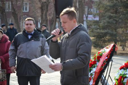 В Астрахани состоялся митинг в честь Дня Советской Армии и Военно-Морского Флота