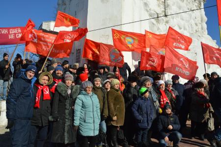«Этих дней не смолкнет слава». Коммунисты ДФО отметили 97-ю годовщину Волочаевских боёв