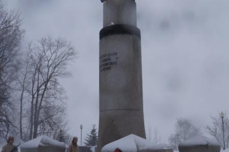 Нижегородские коммунисты почтили память воинов-интернационалистов