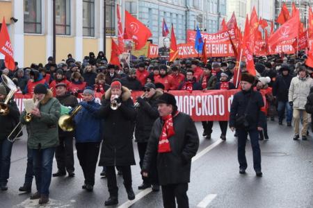 «Армия и народ должны быть едины!» Шествие и митинг в Москве