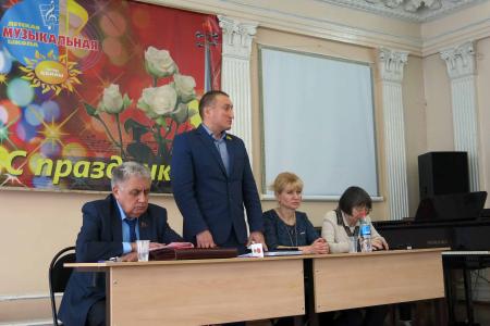 Состоялась встреча депутата Госдумы Валентина Шурчанова с избирателями города Канаш