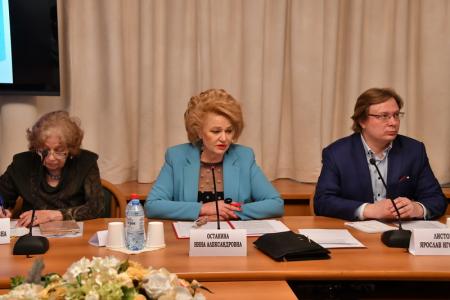 В канун 150-летия Н.К. Крупской КПРФ в Госдуме провела круглый стол «Н.К. Крупская – революционер, государственник, педагог»