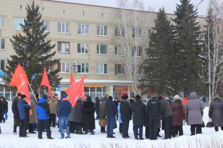 В Тюменской области продолжаются митинги против «Мусорной реформы»