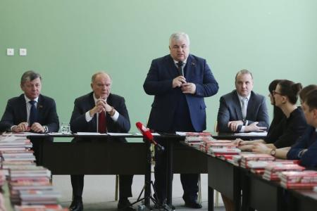Г.А. Зюганов открыл обучение представителей СКП-КПСС в учебном центре КПРФ